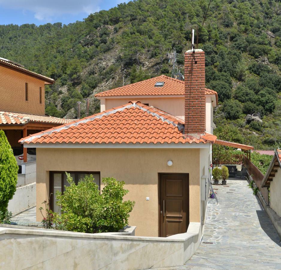 Protopapas House Kato Amiandos Luaran gambar